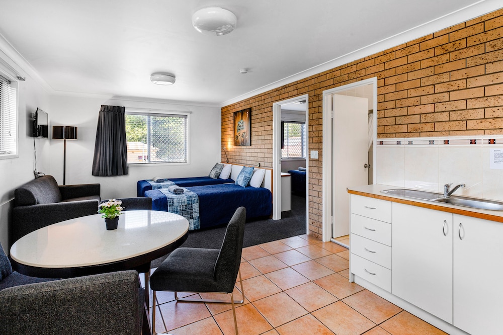 Leichhardt Motor Inn 40/69