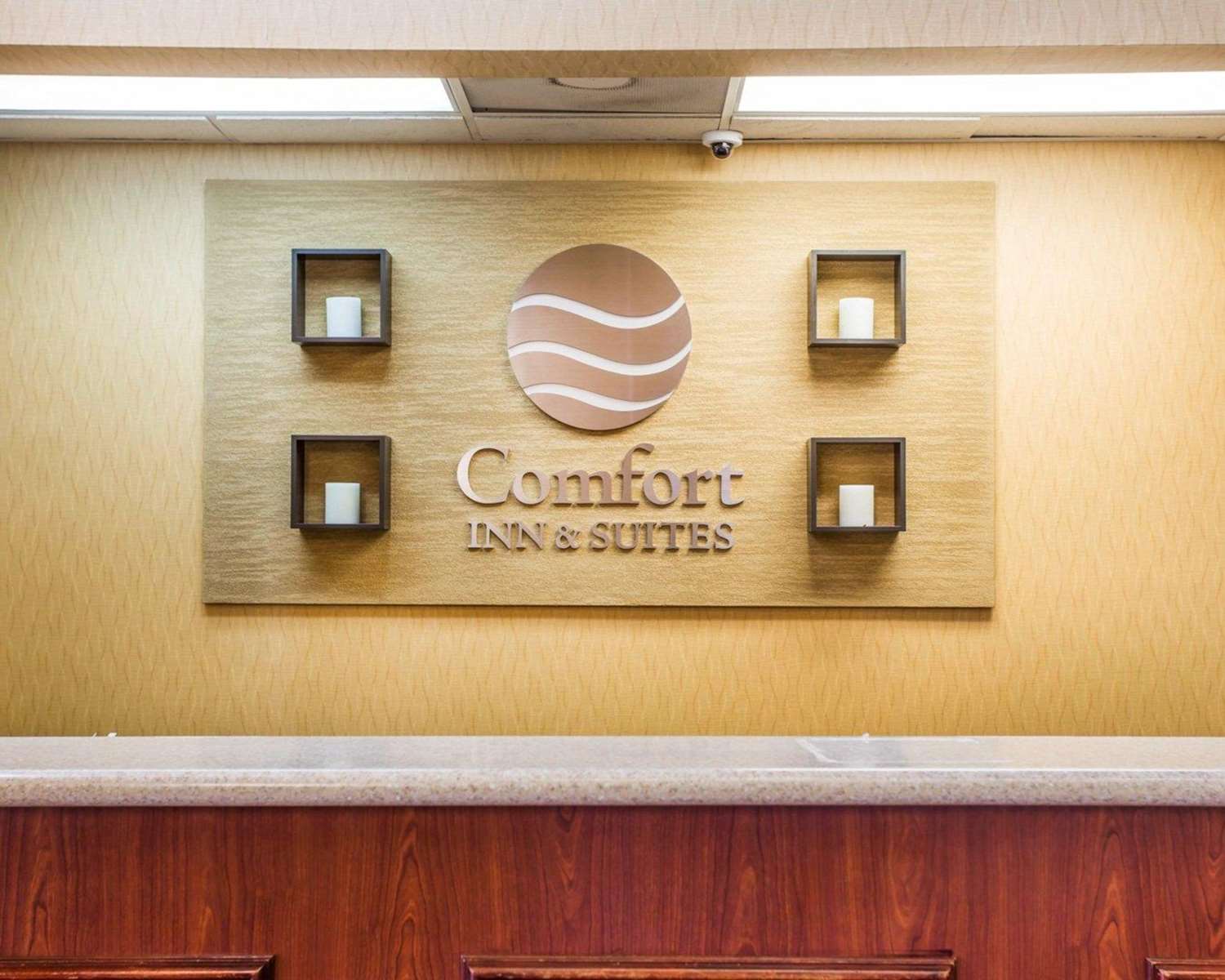 Comfort Inn Suites At Stone Mountain 2/39