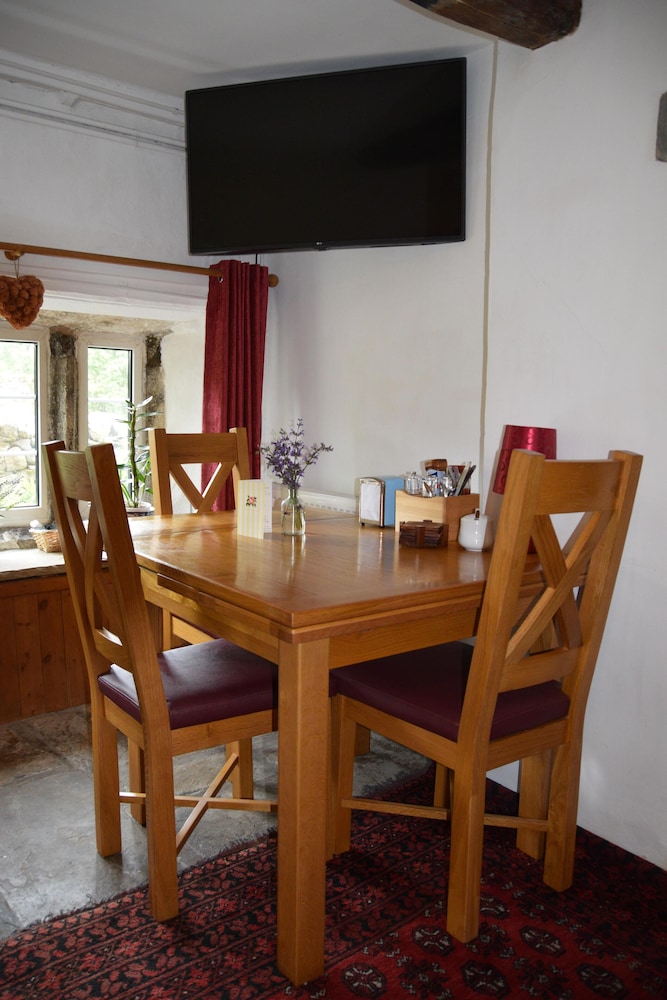 Sweetbriar Cottage B&B 33/49