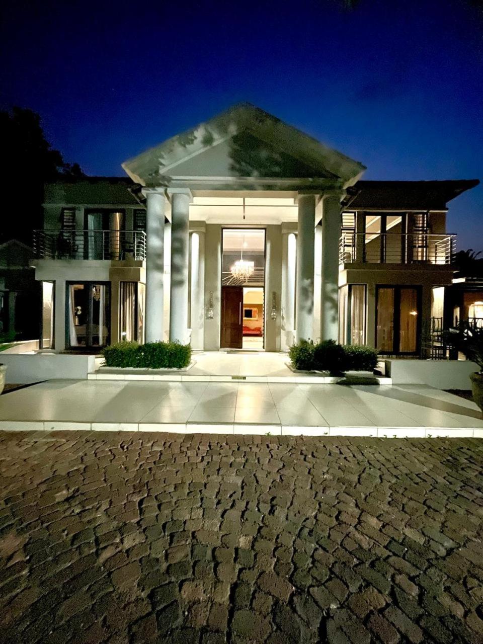 Potch Manor 45/49