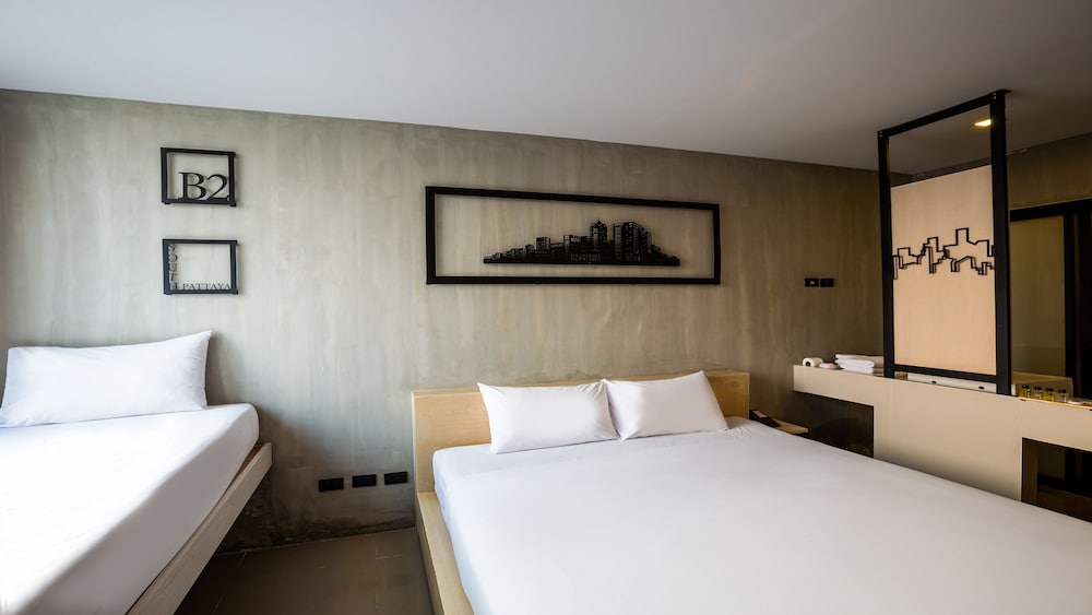 B2 Hotel South Pattaya Premier Hotel 11/25