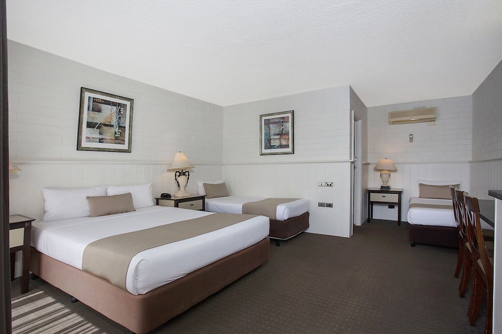 Comfort Inn On Raglan 6/39