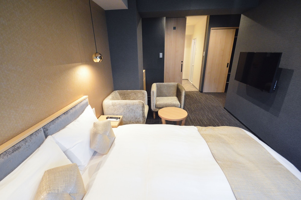 SUPERIOR, DOUBLE BED