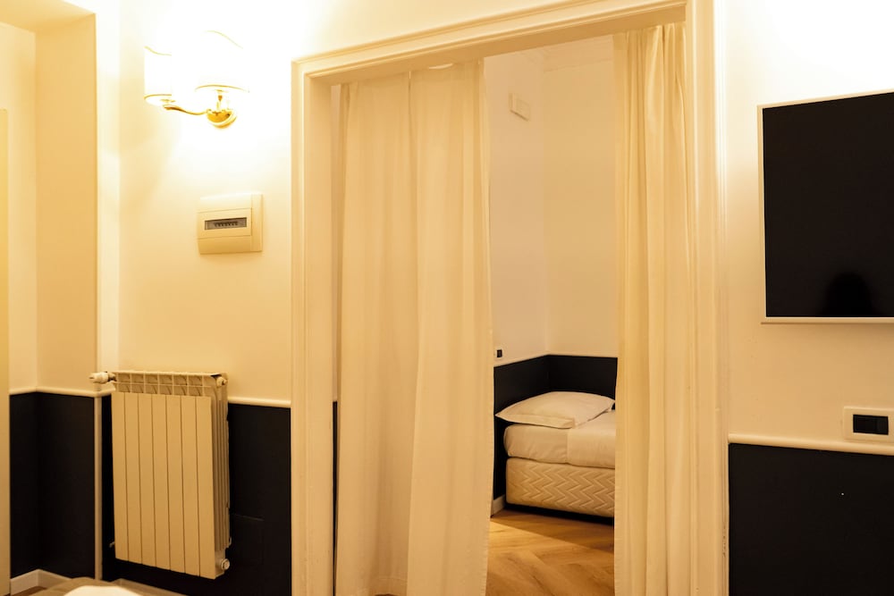 Hotel Capitolium Town House Suite 35/55
