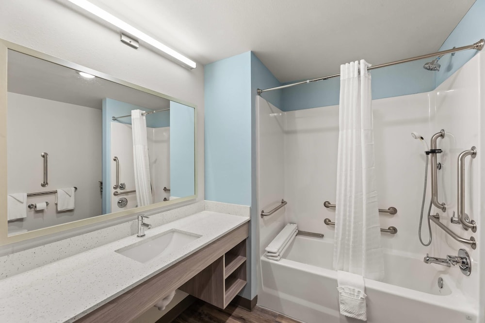 WoodSpring Suites Jackson Pearl I-20 52/58