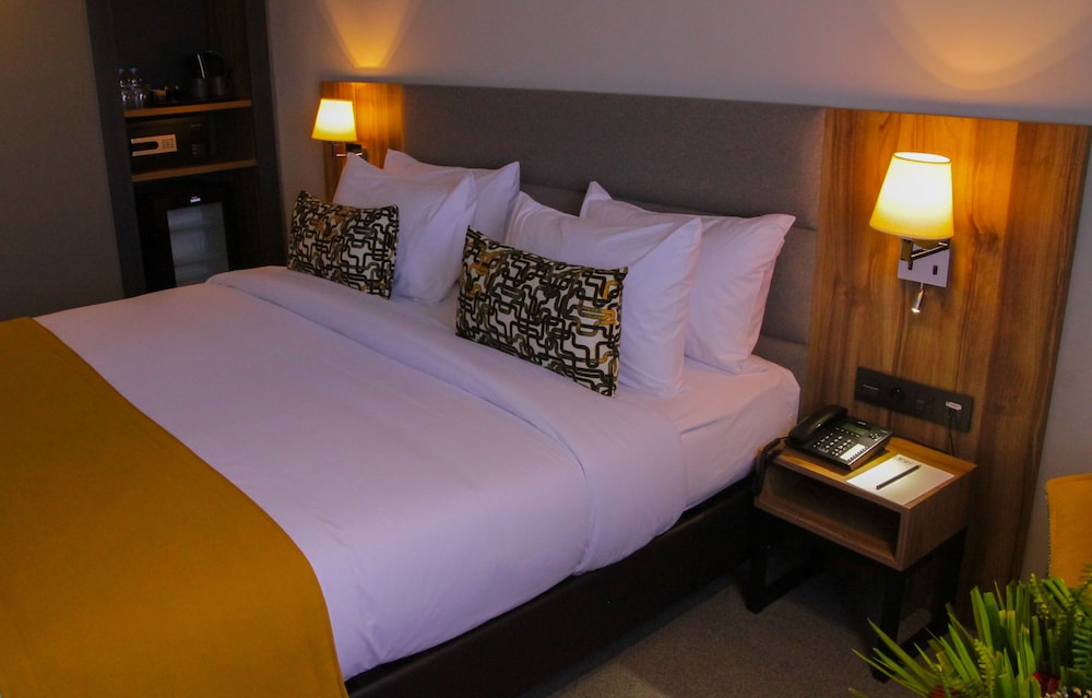 Urban Hotel and Spa 6/33