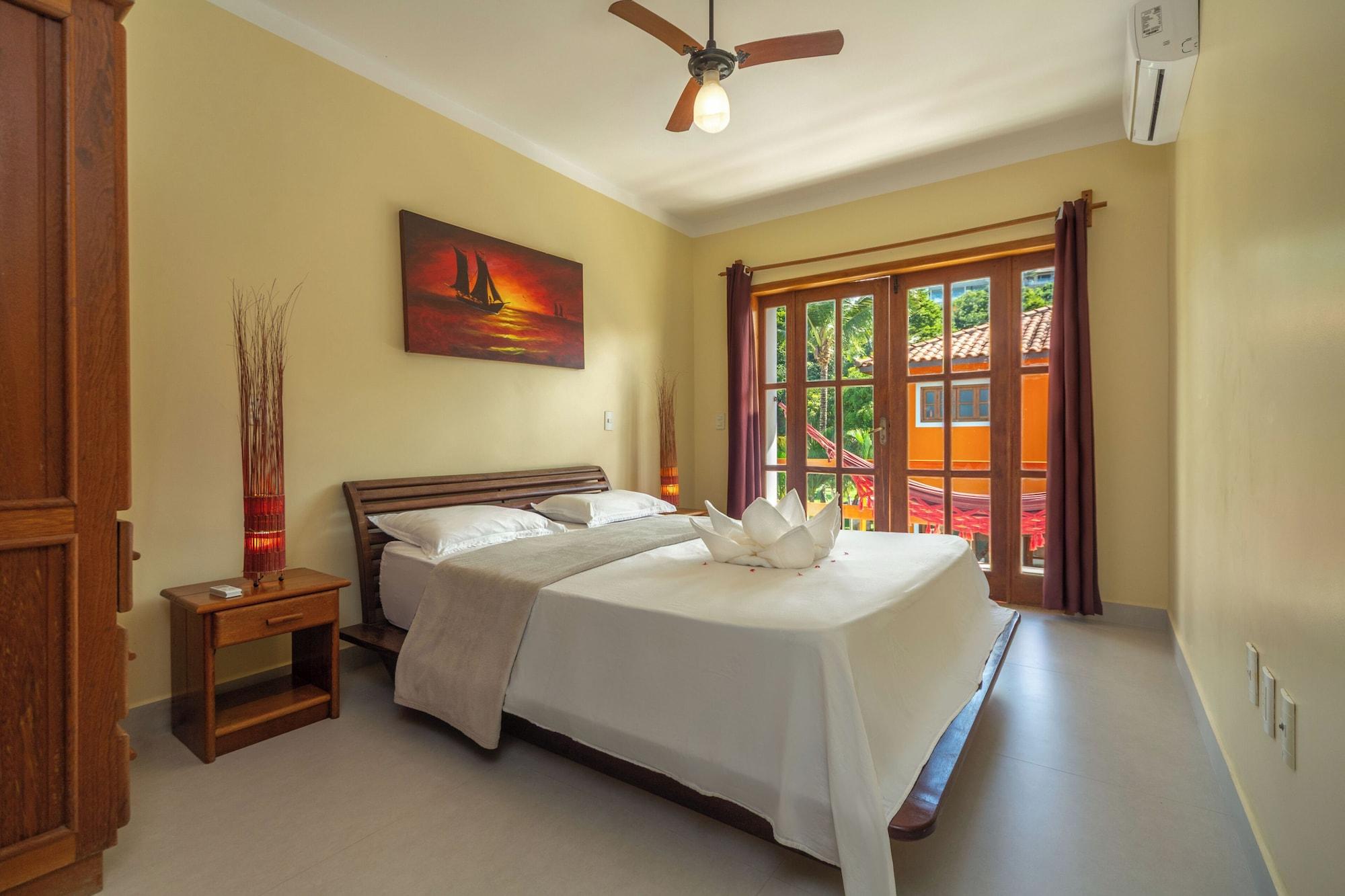 4 Bedrooms, Chalet