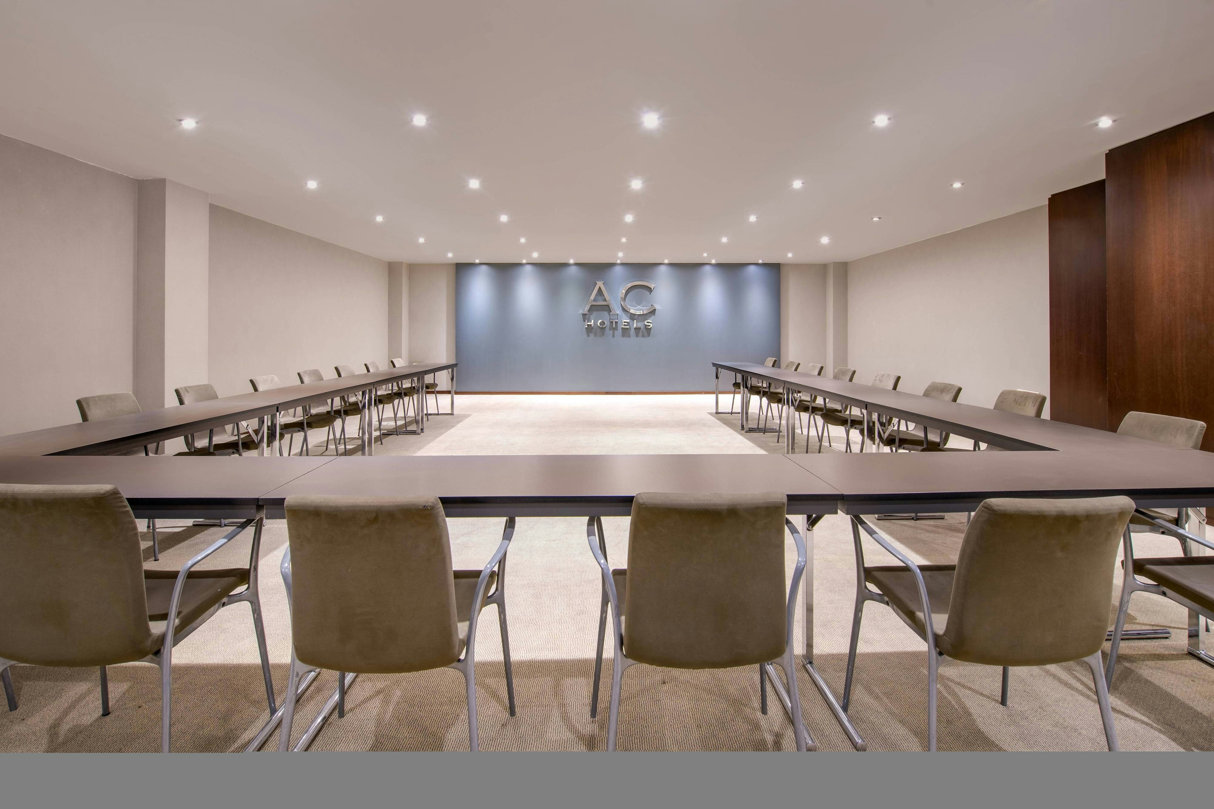 Ac Hotel Tarragona 33/43