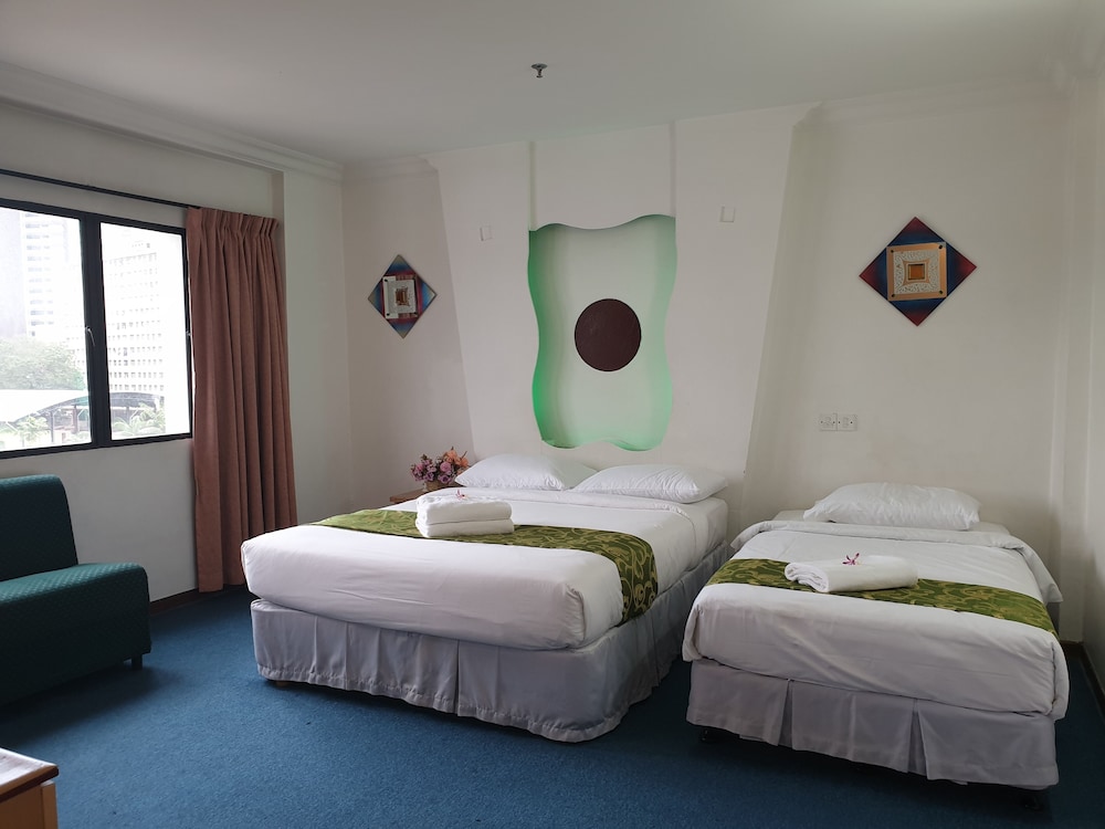 Fair Park Hotel 16/50