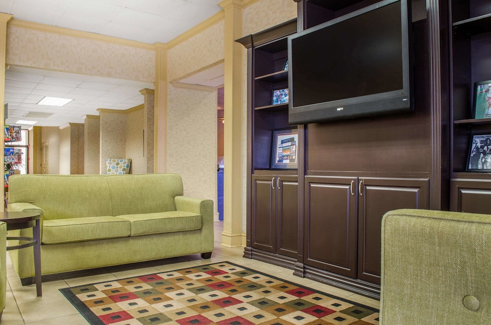 Quality Inn University Area Troy, AL 10/41