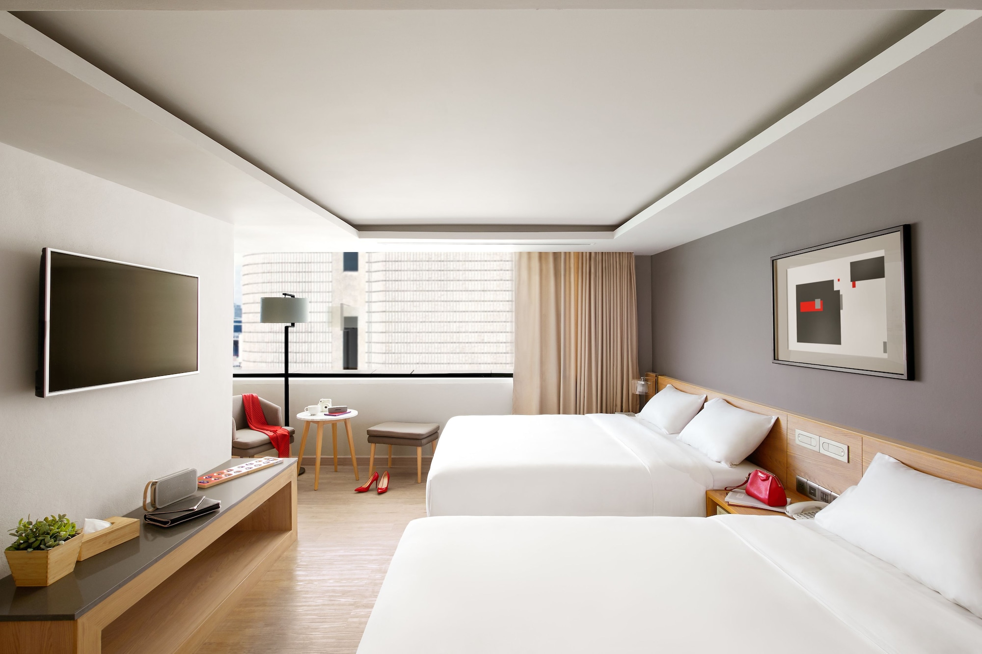 ROOM, 2 KING BEDS