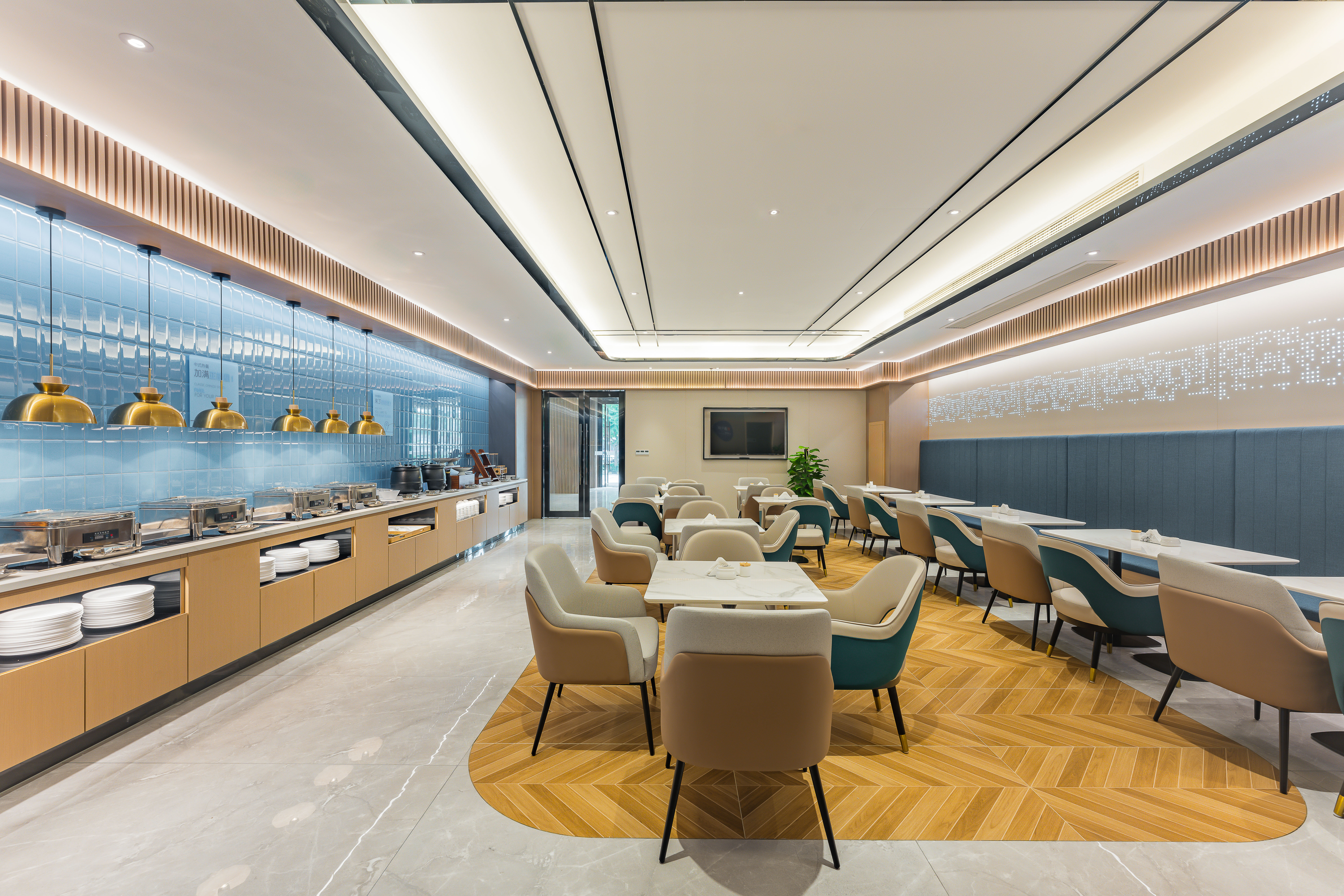 Holiday Inn Express Hangzhou Qianjiang CenturyCity 49/55