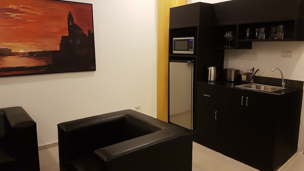 East Suites 67/73