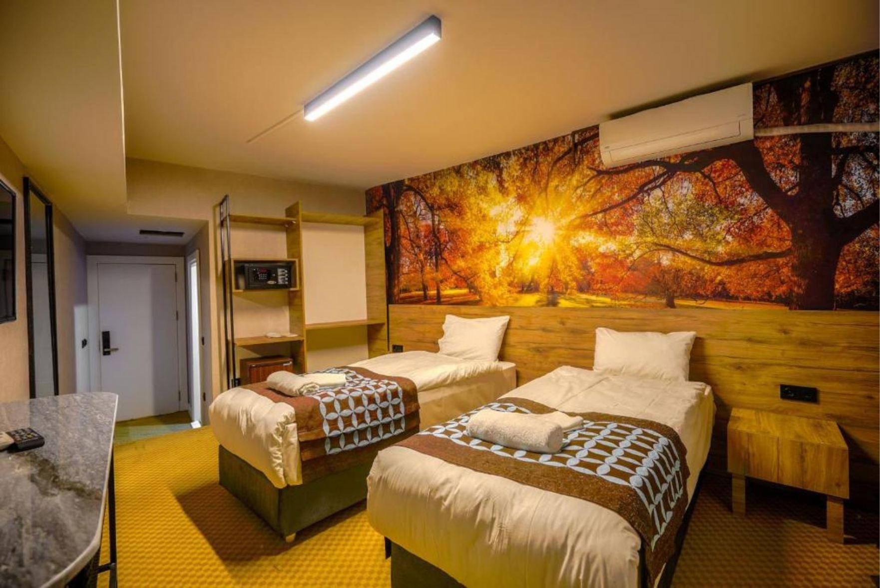 Economy, Twin Beds, No Window
