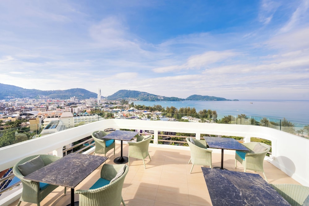 Andaman Beach Suites Hotel 64/69