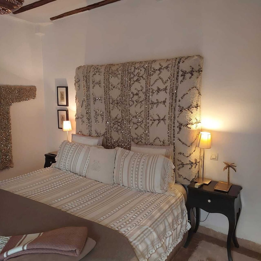 Riad Timila 19/50