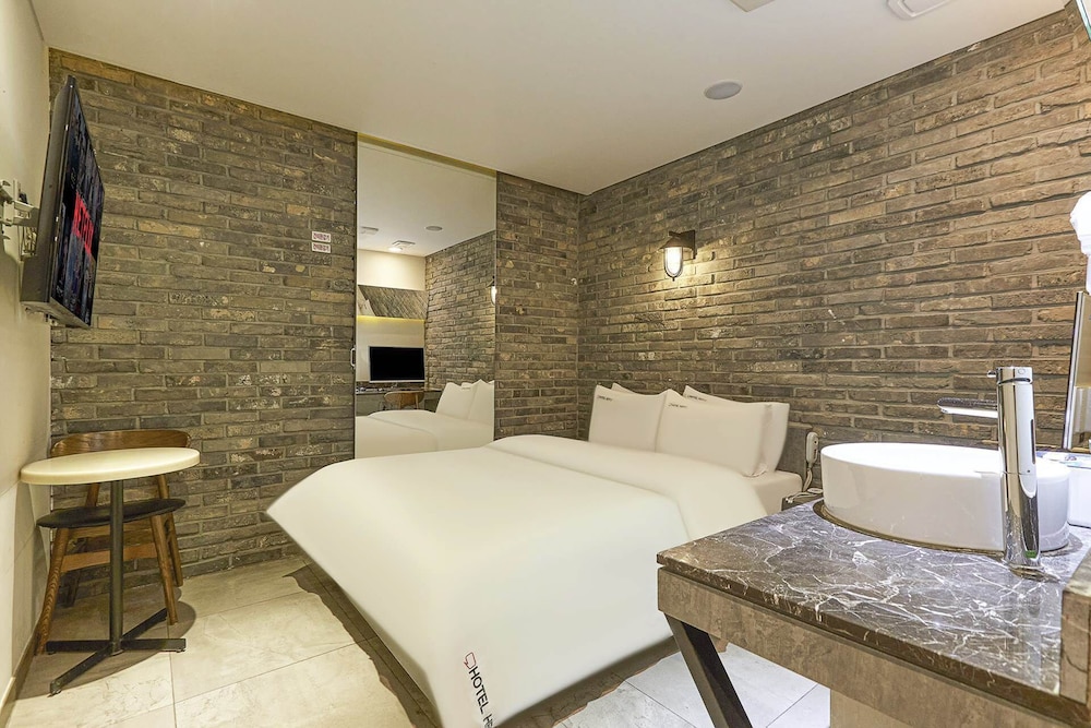 Hotel Hertz 18/31
