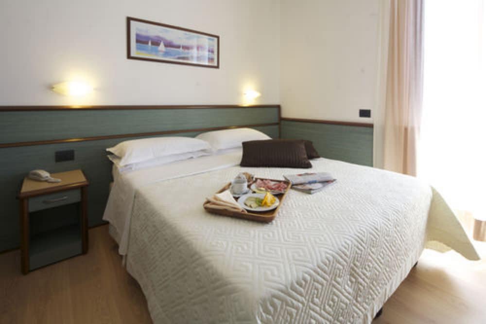 Hotel Florida Lerici 16/64