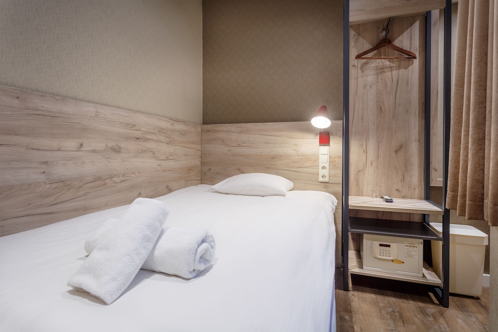 Amsterdam Downtown Hotel 18/31