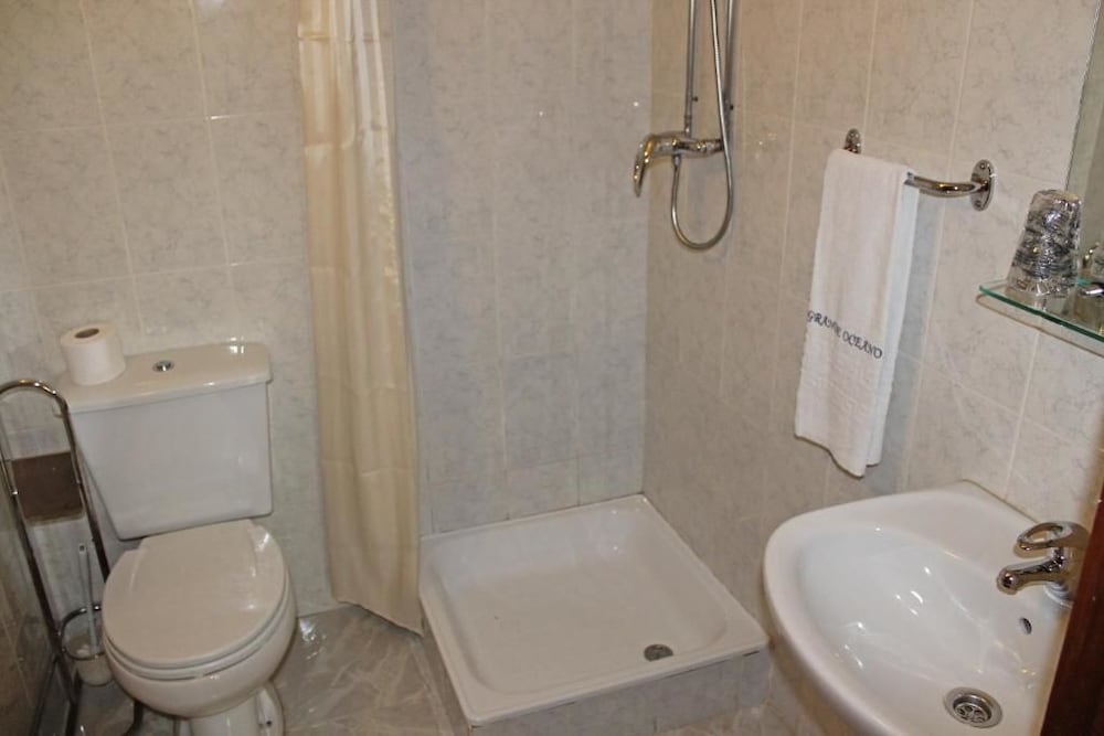 Grande Oceano Guest House 35/48