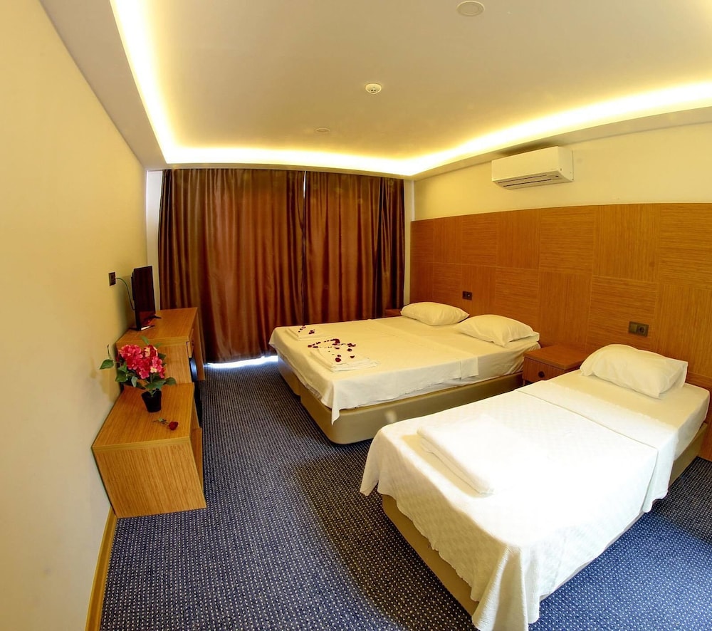 My Cesme Hotel 12/40