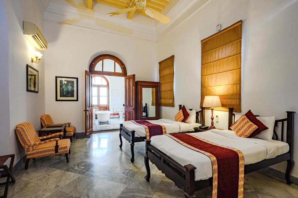 Heritage, Double Bed