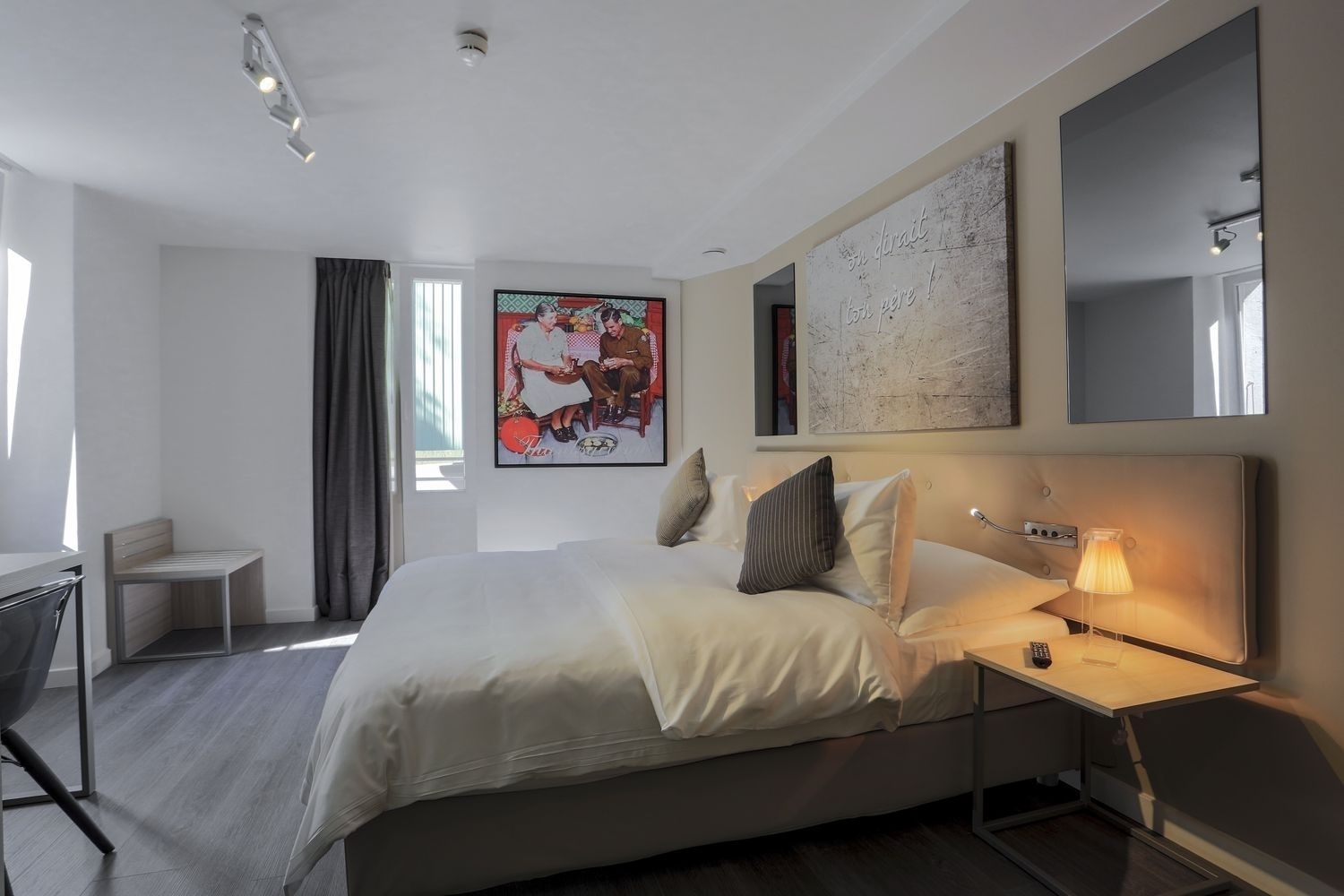 SUPERIOR, DOUBLE BED