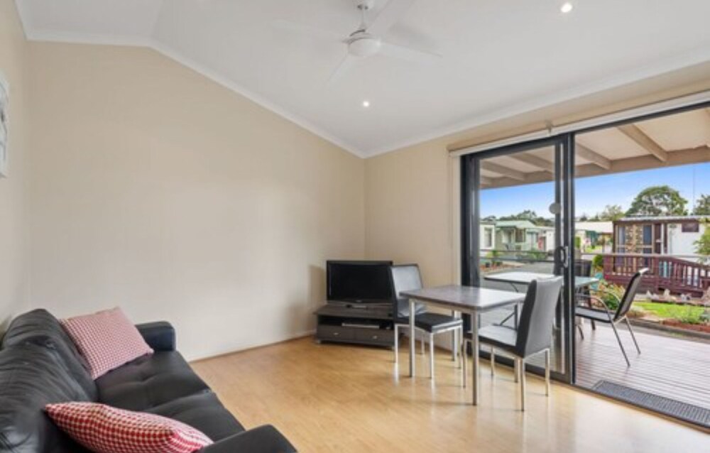 DISCOVERY PARKS GEELONG 24/43