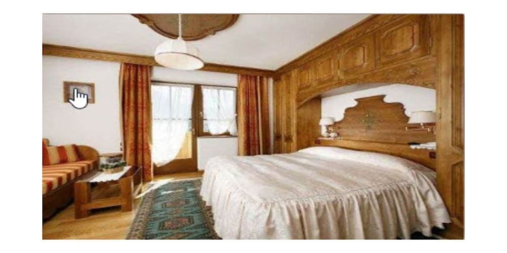 Hotel Columbia 13/68