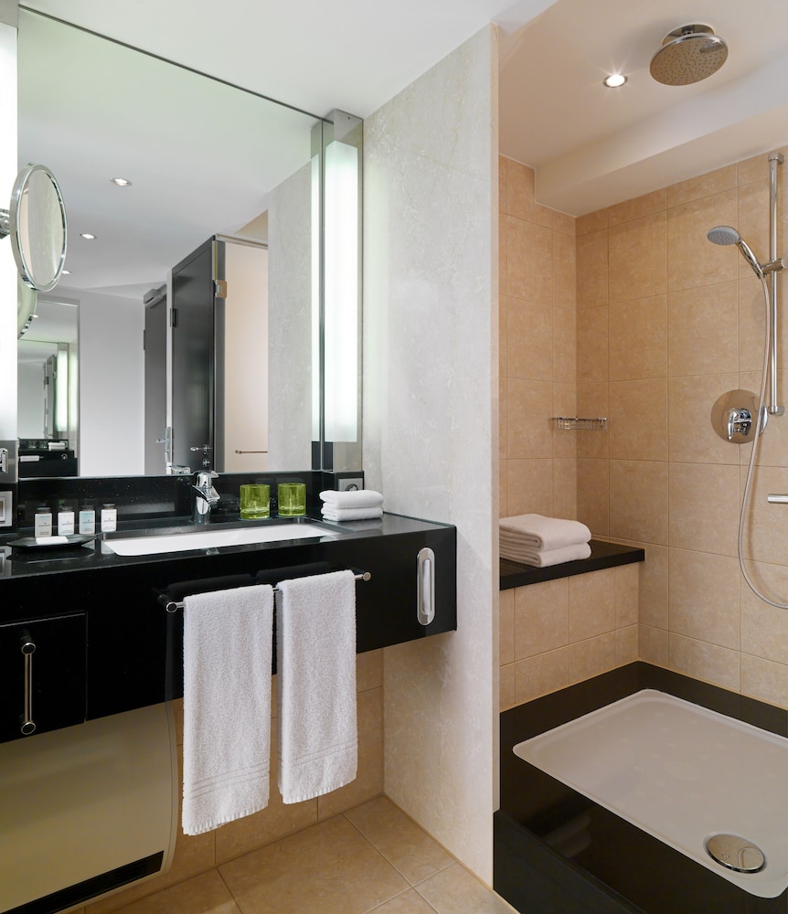 Four Points by Sheraton Munich Arabellapark 2/28