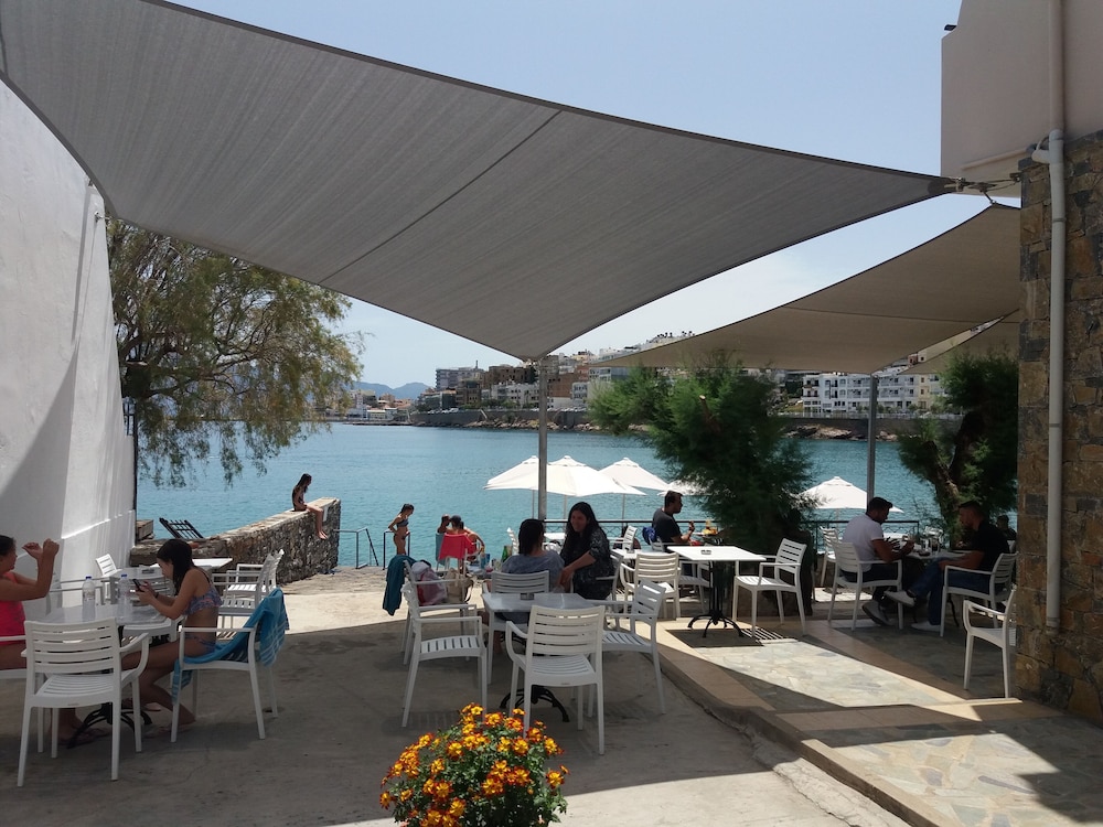 Hotel Polydoros 24/44
