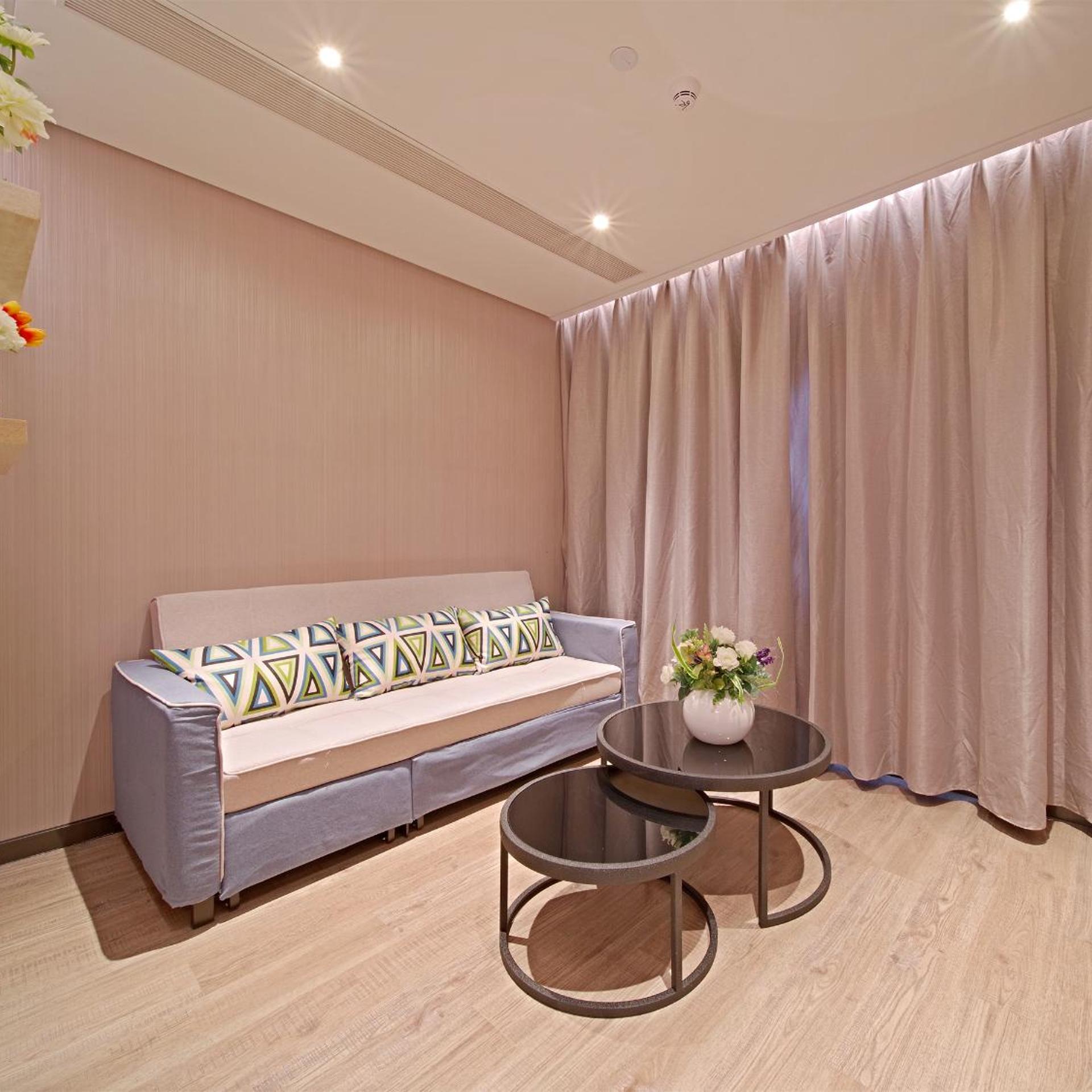 Echarm Hotel Chimelong Station 35/50