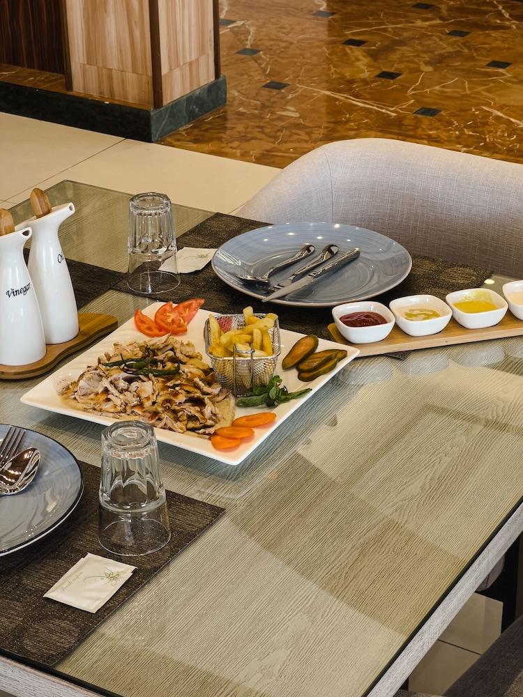 Al Maha International Hotel 37/49