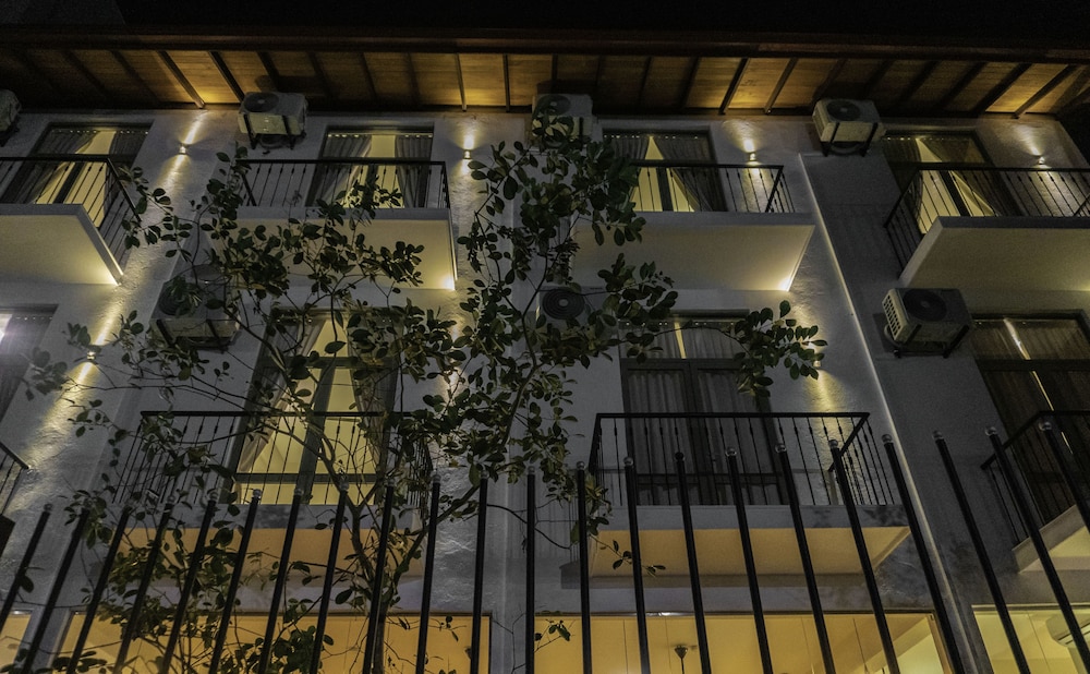 Hive 68 - Hotel And Resorts Negombo 10/59