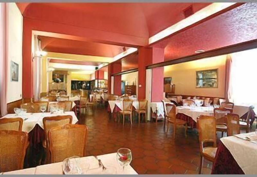 Hotel Giacomo Morra Alba - Handwritten Collection 37/49