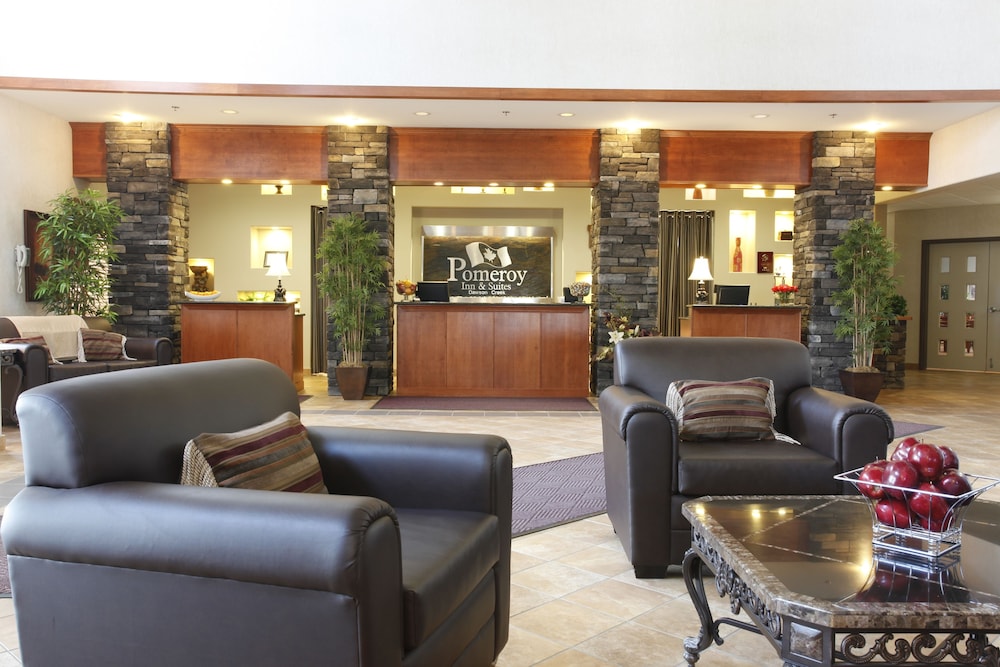 Pomeroy Inn Suites Hotel Dawson Creek 37/63