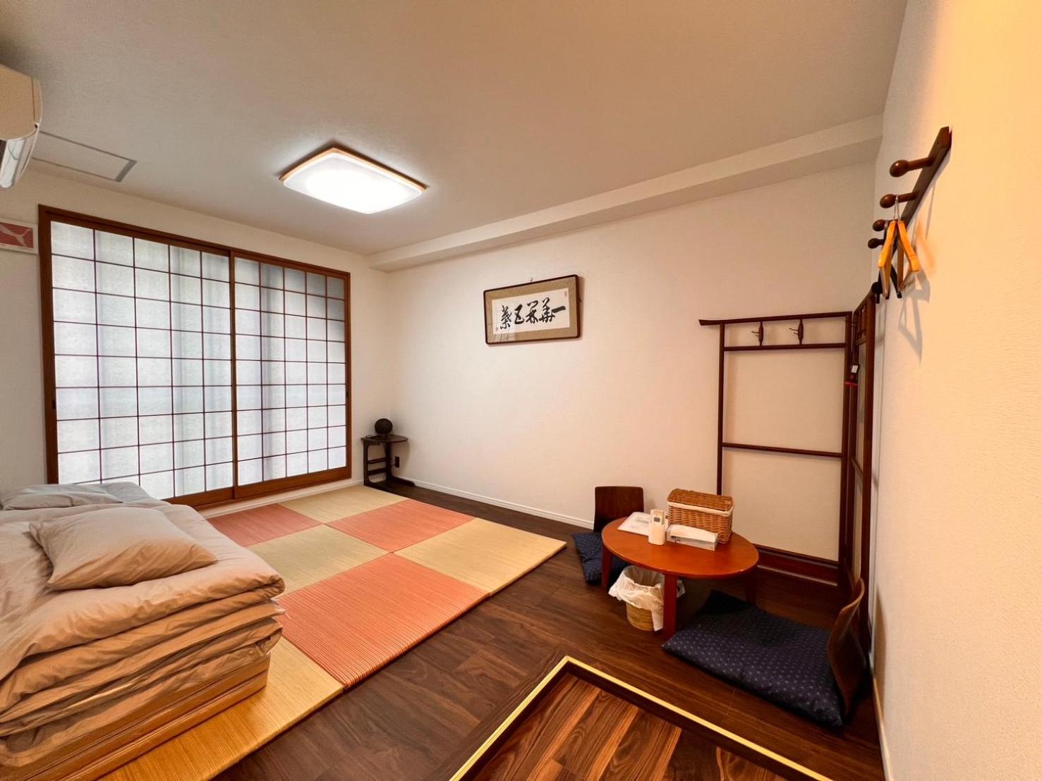 Economy, Twin Beds