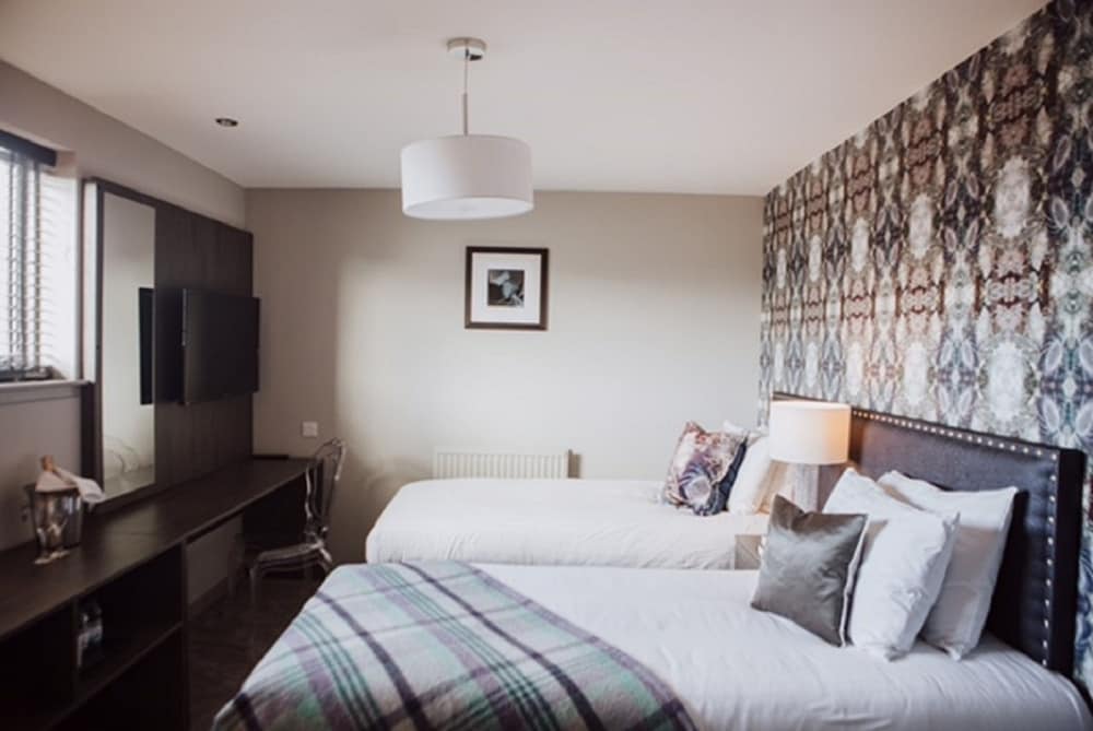 SUPERIOR, TWIN BEDS
