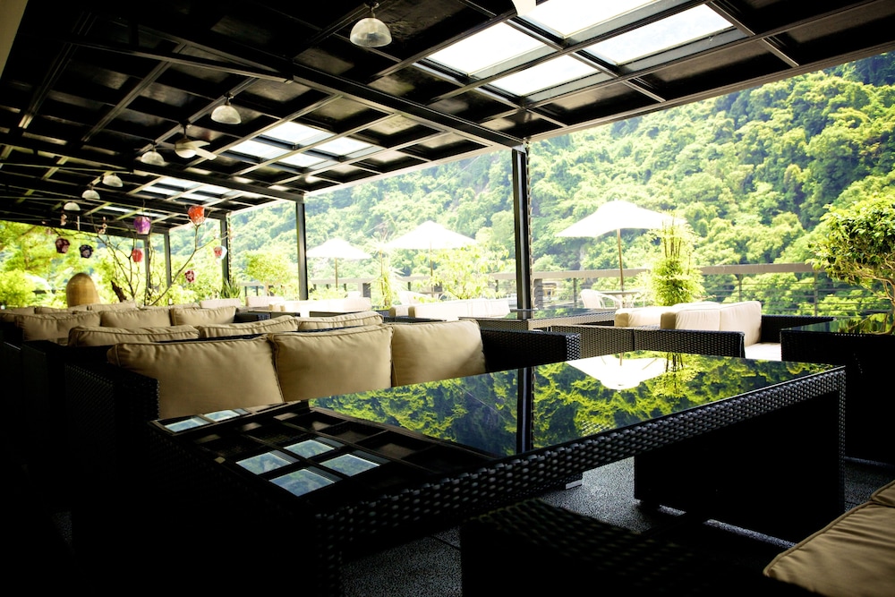 Spring Spa Hotel 25/48