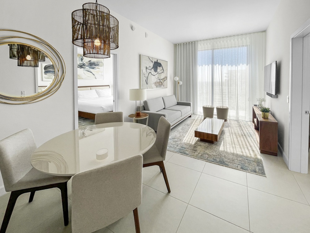 Provident Grand Luxury Short Term Residences 32/50