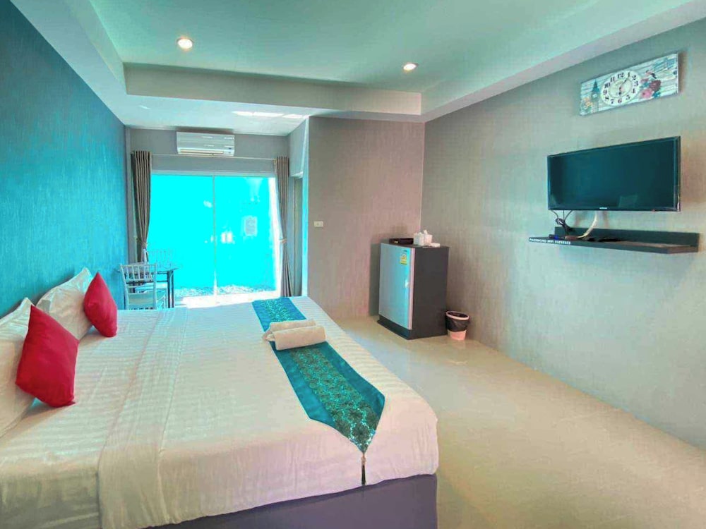 Baan Phing Phu Praew 13/70