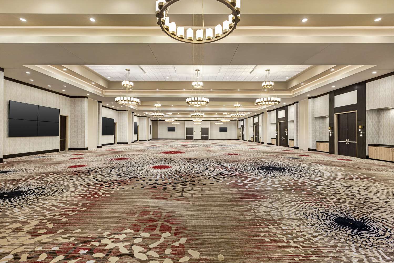 Embassy Suites by Hilton Round Rock 62/63