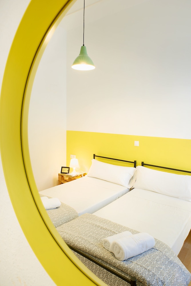 Bed and Bike Barcelona 16/50