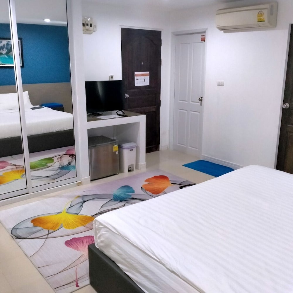 Poonsuk Place Hotel 6/22