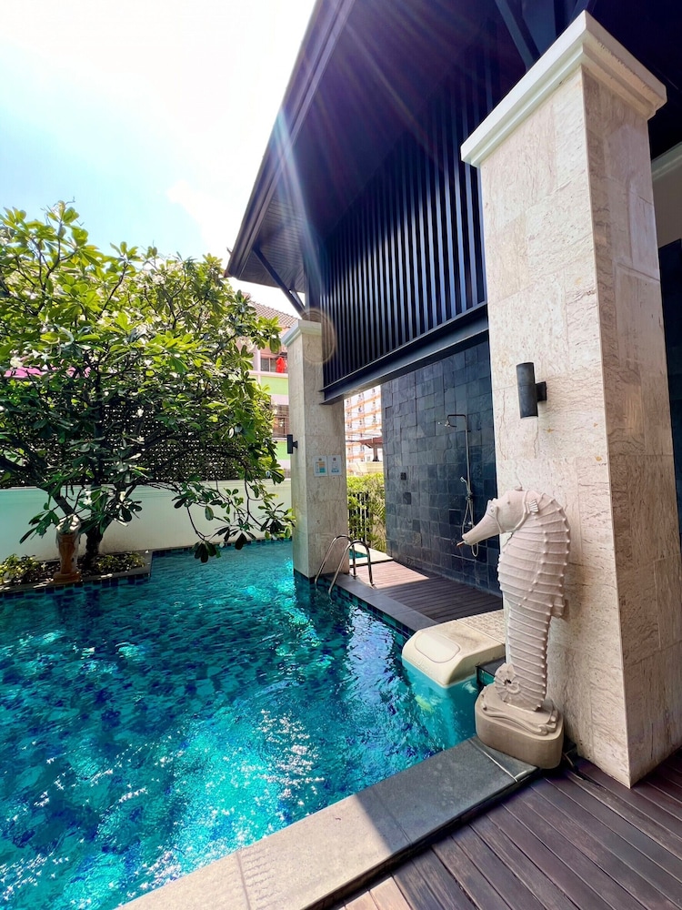 Yotaka Bangkok Hotel 29/49