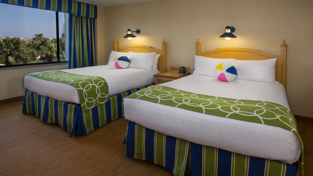 Pixar Place Hotel 18/60