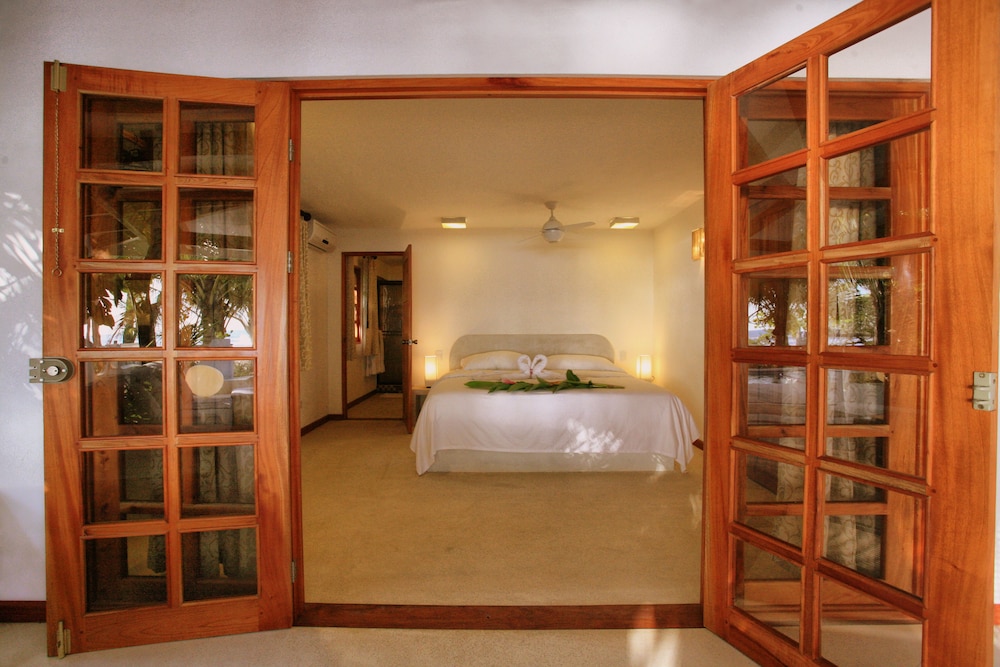 Tropico Latino Hotel 34/74
