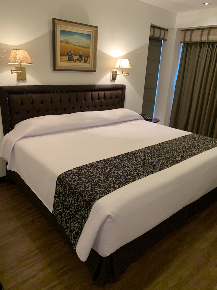 HOTEL MONTE REAL 23/54