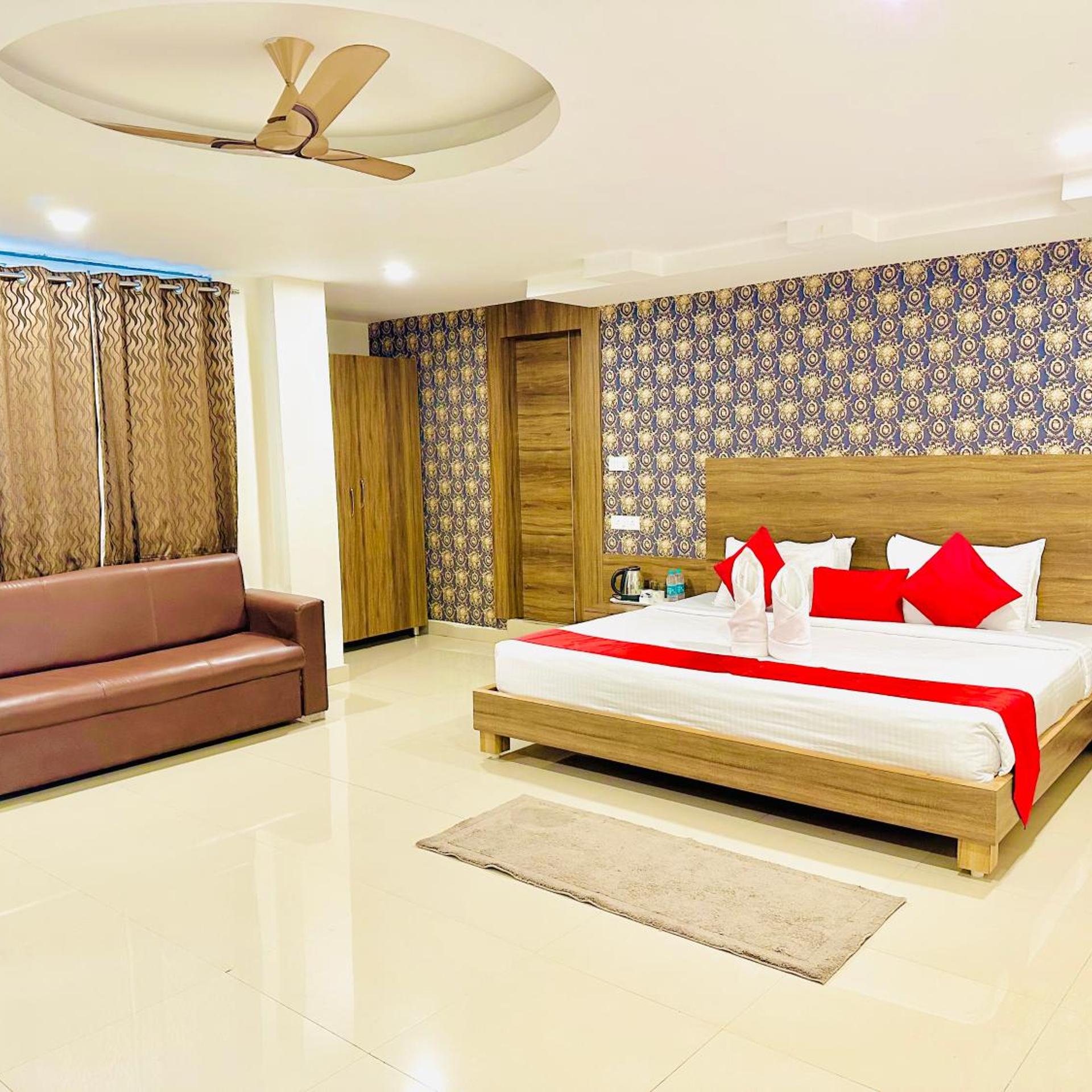 The Landmark Banjara Hills 9/28