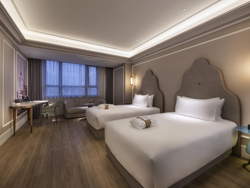 Mercure Shanghai Hongqiao Central 16/41